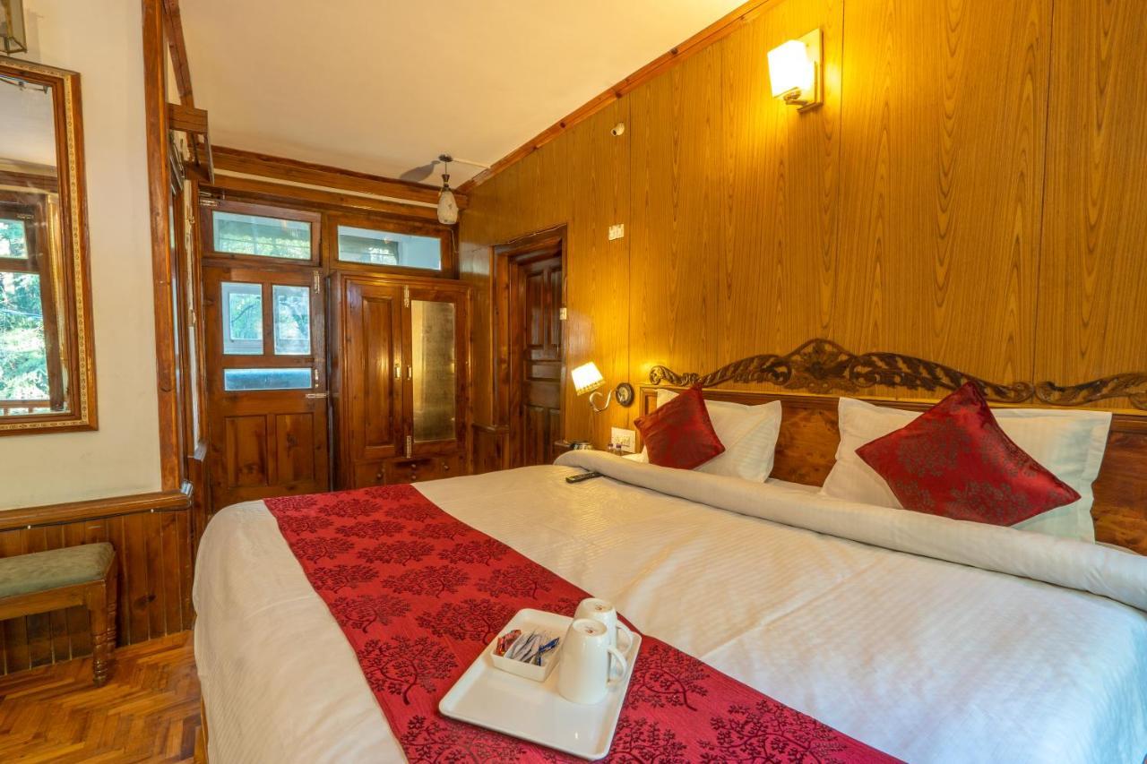 Holiday Home International -Vivaan Stays Manāli Exteriér fotografie